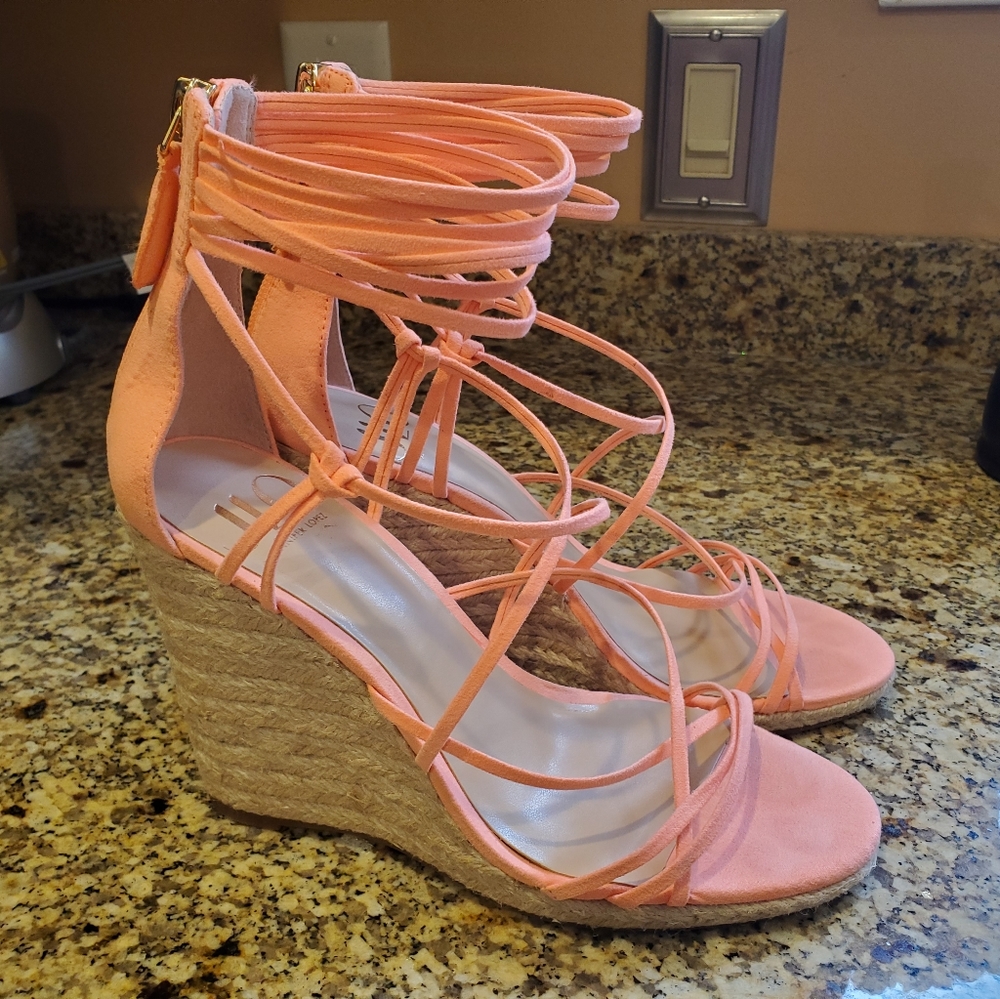 Jennifer Lopez Callie Wedge